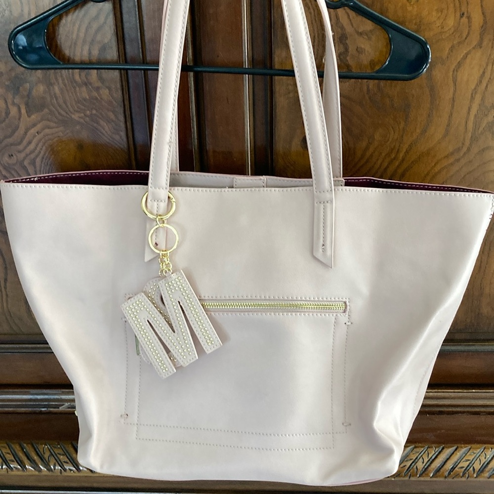 Steve Madden pink tote unused exc cond